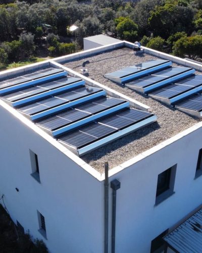 Panneaux solaires installés